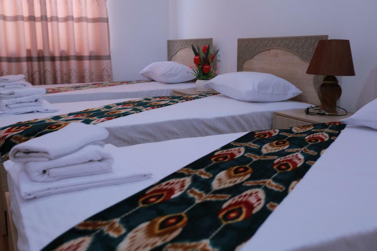 Anis-Pari Hotel Bukhara Esterno foto