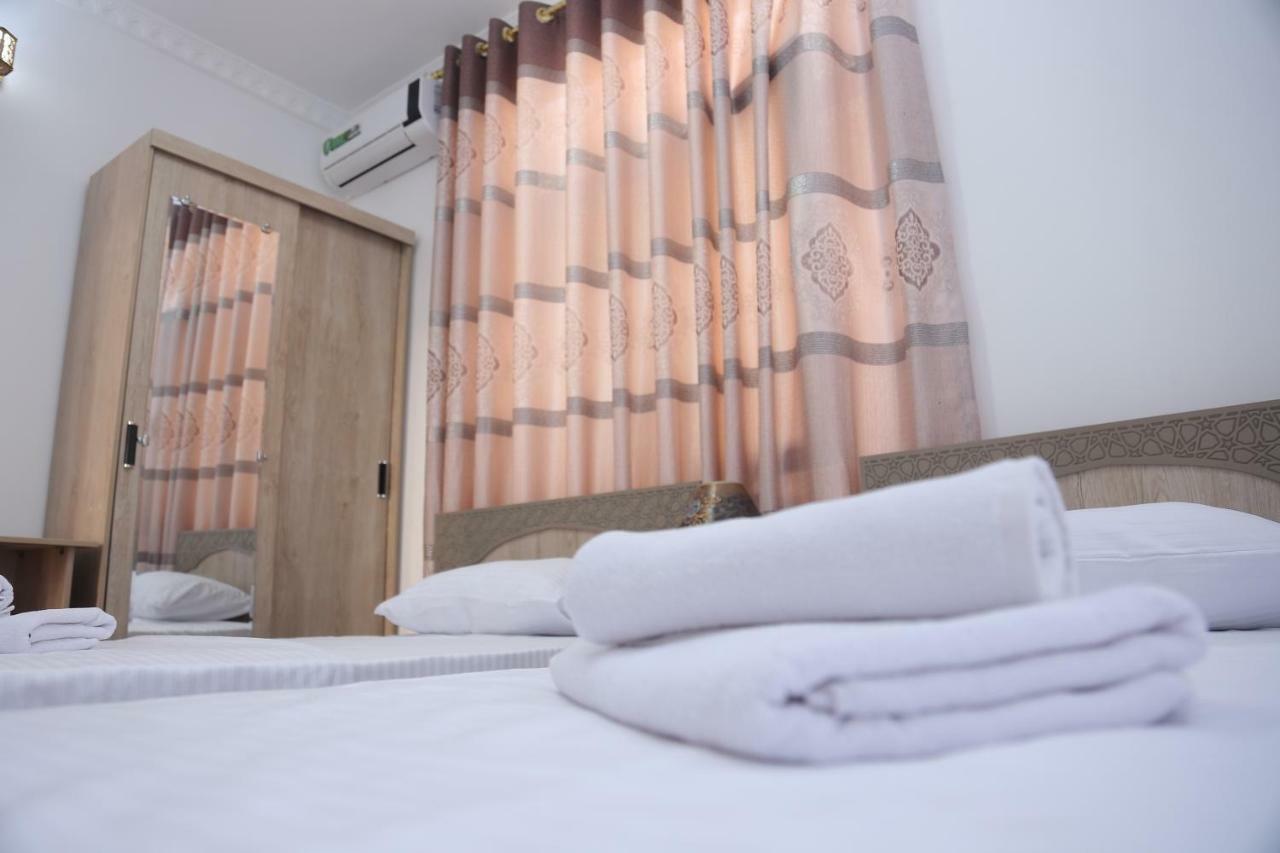 Anis-Pari Hotel Bukhara Esterno foto