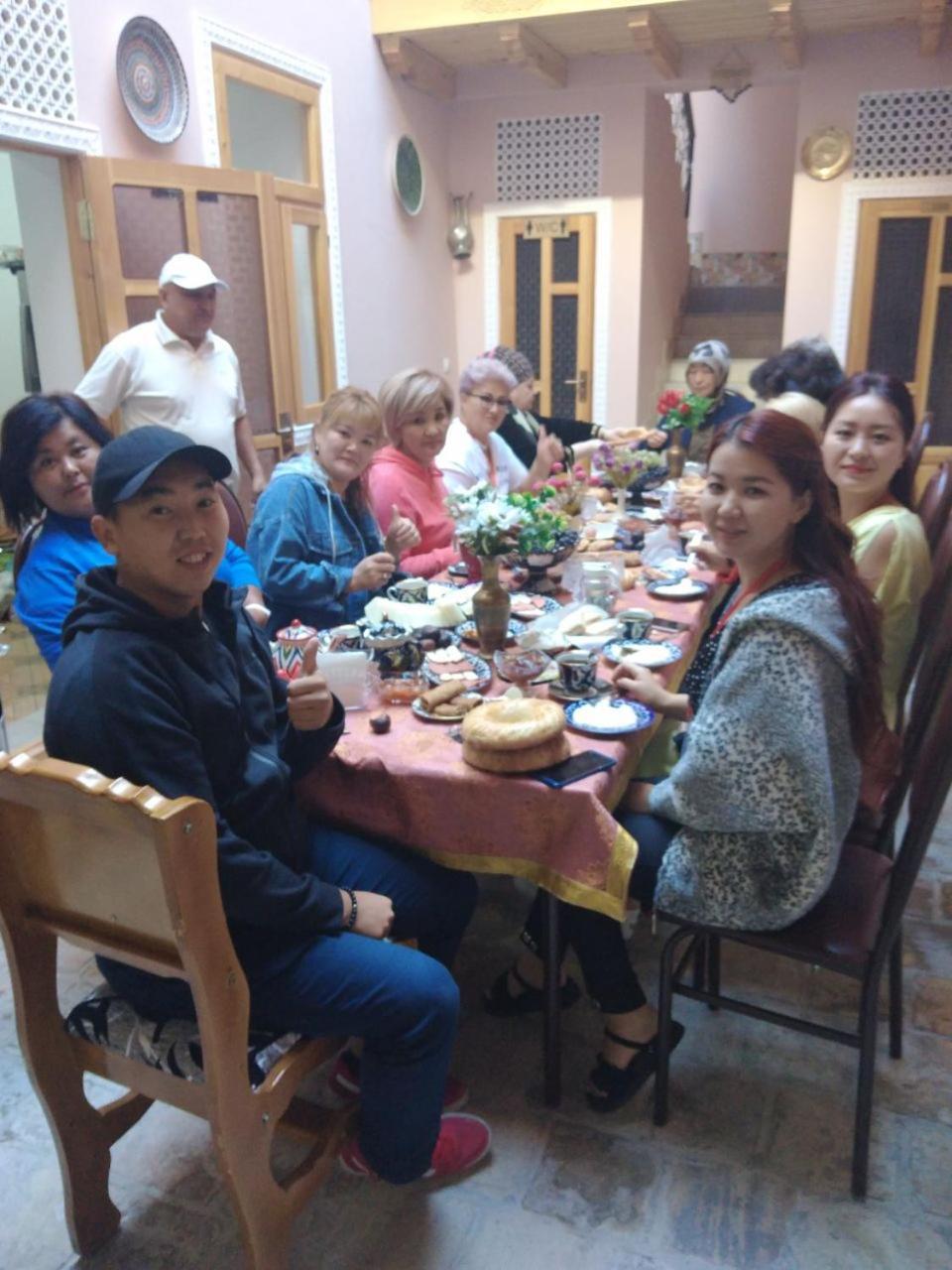 Anis-Pari Hotel Bukhara Esterno foto