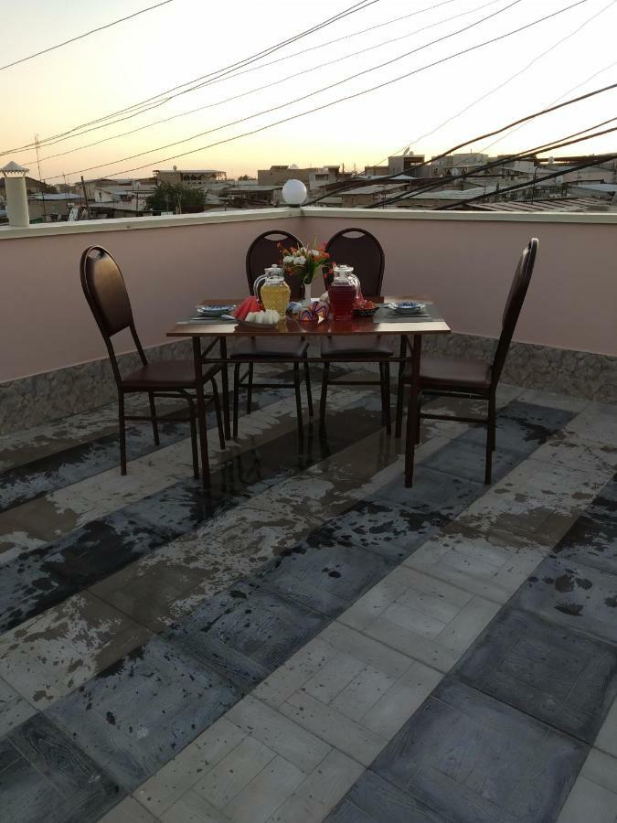 Anis-Pari Hotel Bukhara Esterno foto